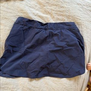 Outdoor voices skort size L